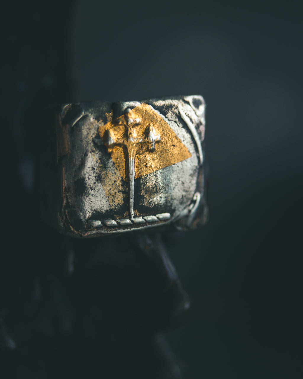 Sword of the Righteous Signet Ring