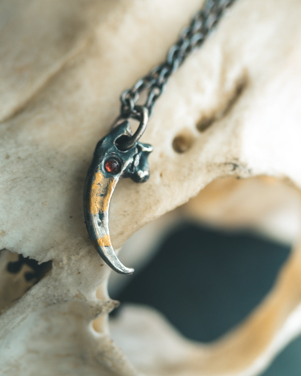 Peregrine Falcon Talon Pendant with Garnet Cabochon – Sterling Silver & 23.5K Gold Talisman of Freedom, Vision, and Transformation