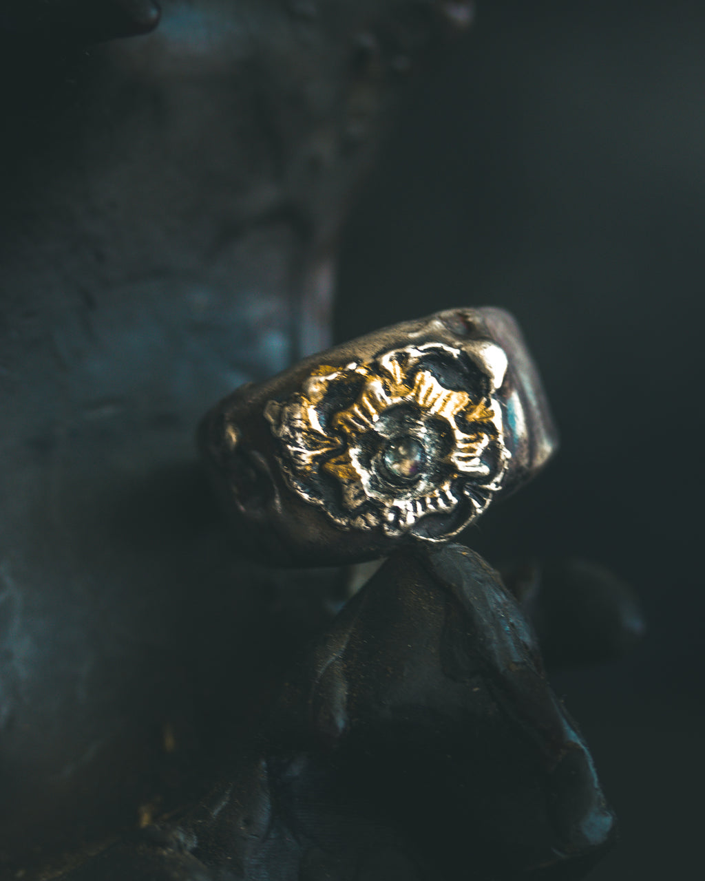 Rose of Death Tarot Signet Ring – Special Edition with 2mm Cabochon Moonstone