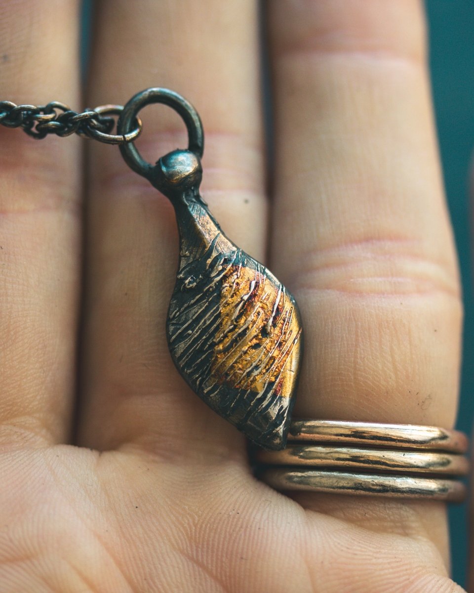 Ancient Echoes Collection: Timeless Amulet with Slashing Cut Mark Design – Handcrafted in Sterling Silver and 23.5K Gold - Machinations