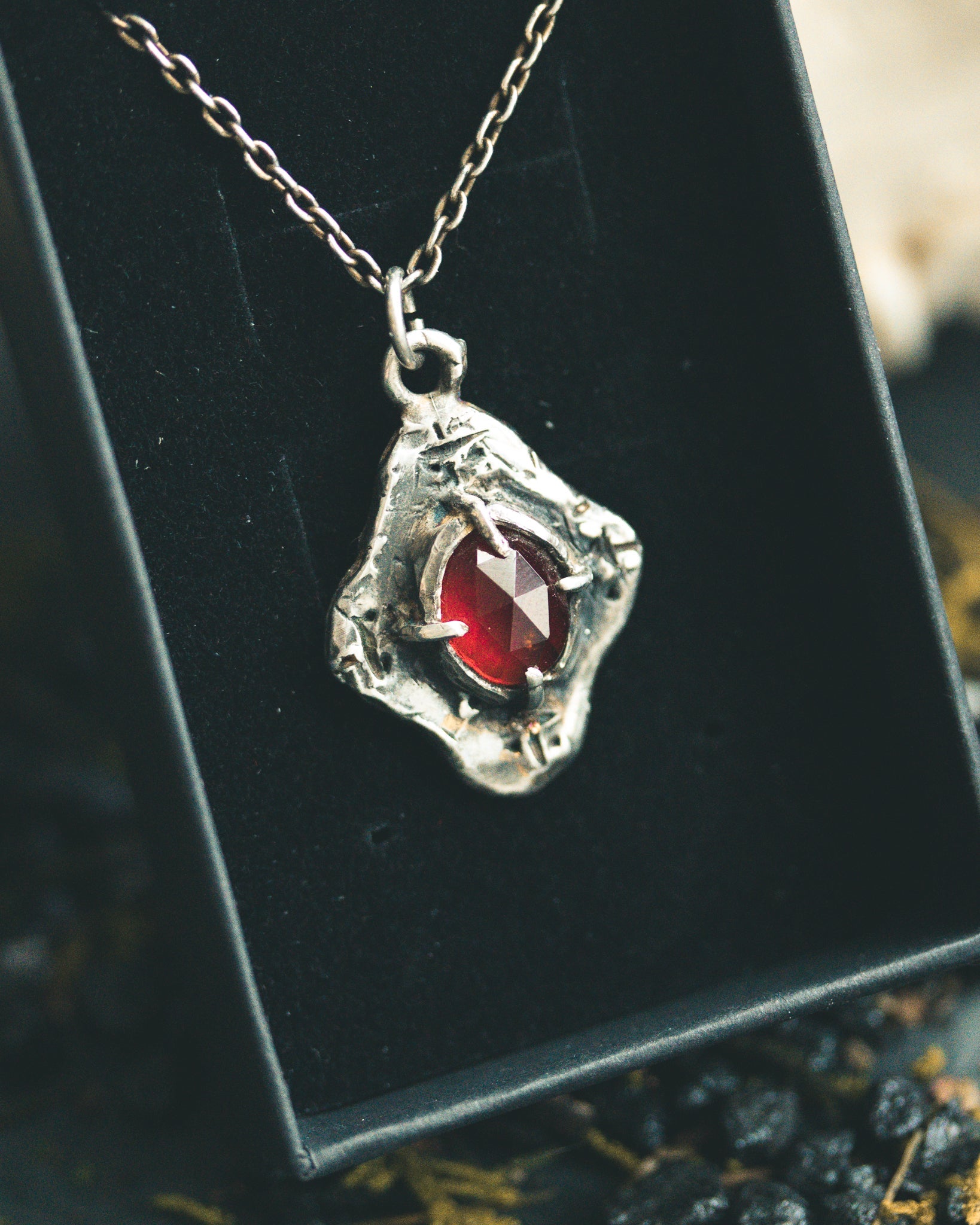 Beyond the vale Garnet rose cut Amulets - Machinations