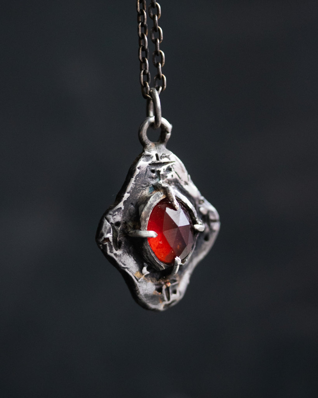 Beyond the vale Garnet rose cut Amulets - Machinations
