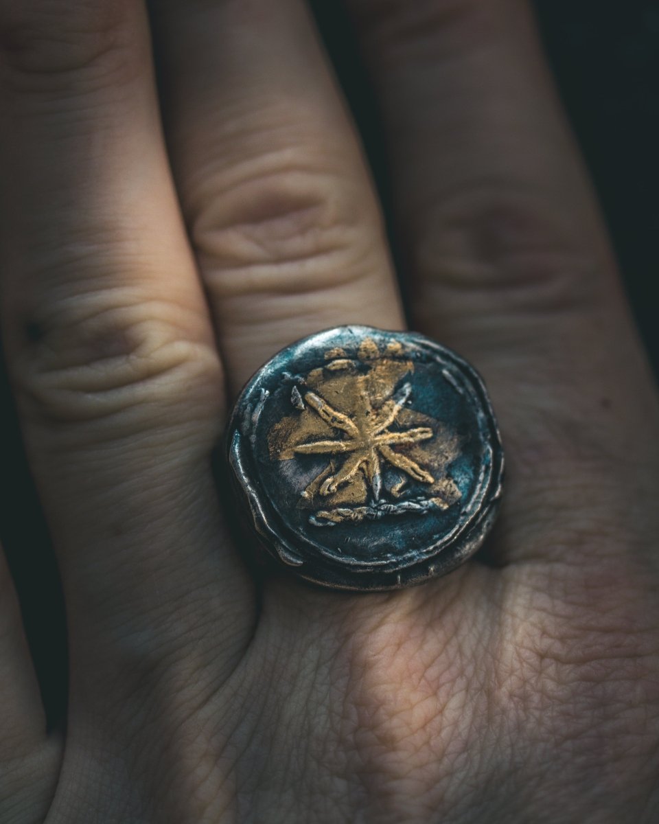 Blazing Star Signet Ring – Sterling Silver & 23K Gold | Talisman of Purity, Divine Guidance, and Self - Fulfillment - Machinations