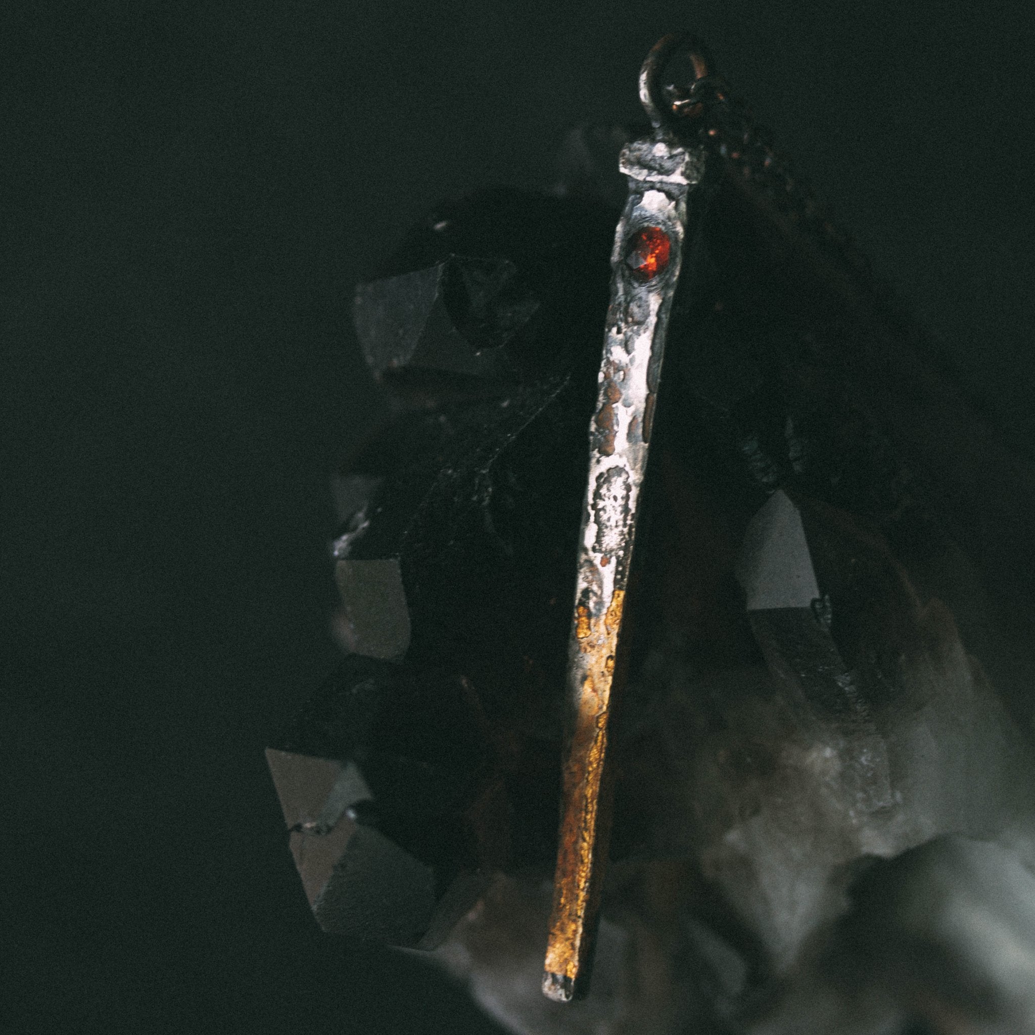 Coffin Nail Almandine Garnet - Machinations