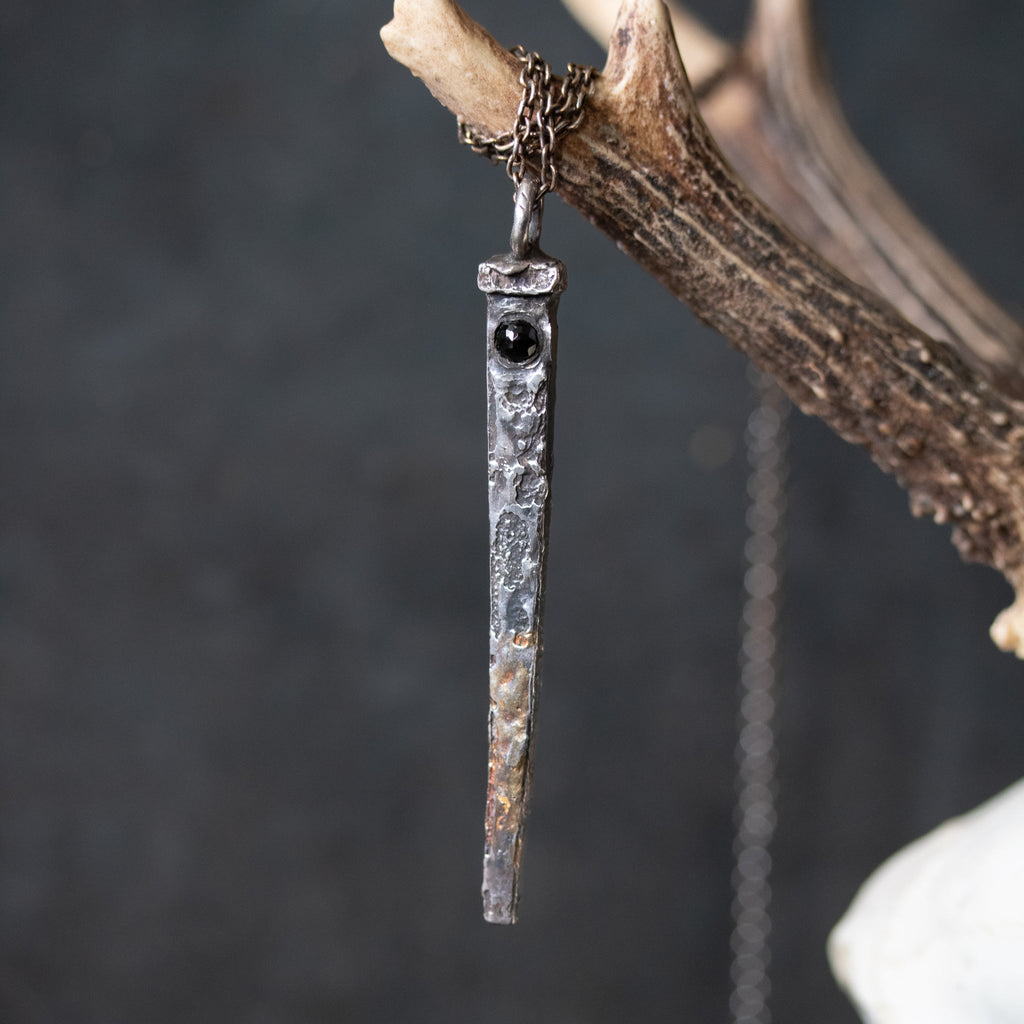 Coffin Nail Black Spinel - Machinations