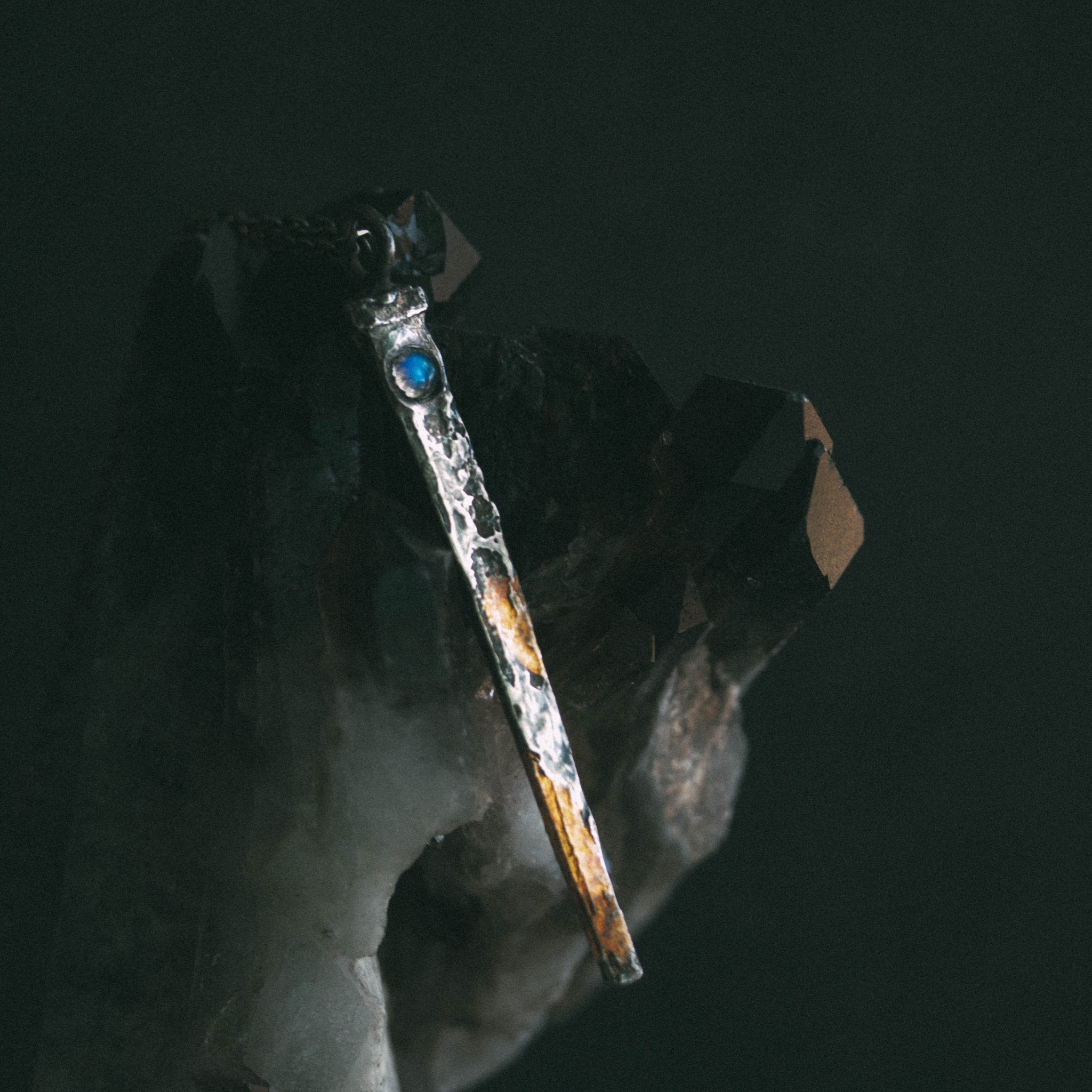 Coffin Nail Moonstone - Machinations