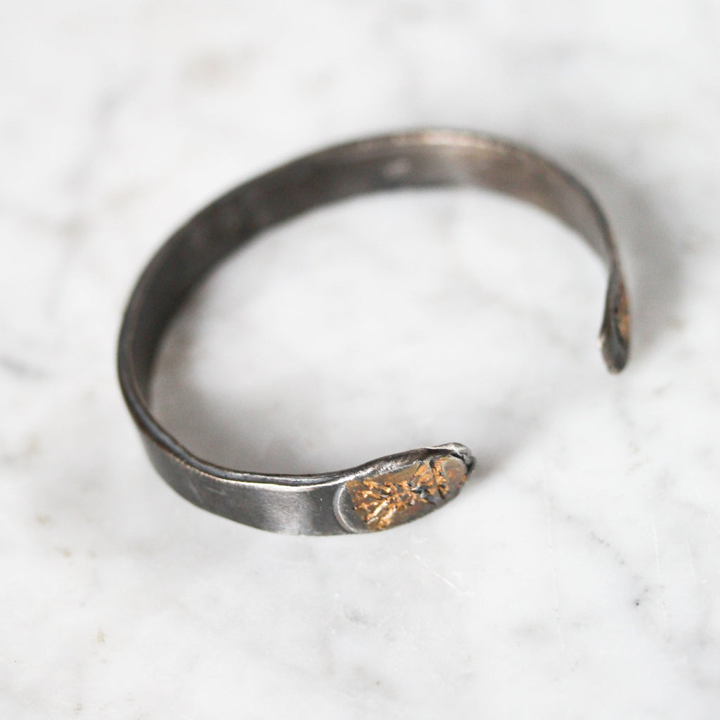 Crown and Arrows Cuff - Machinations