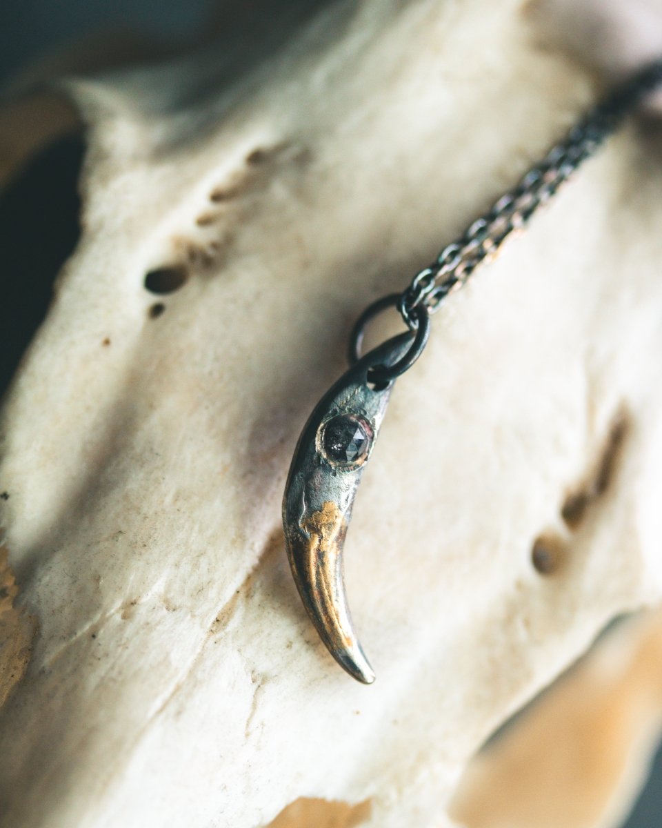 Fox Fang Pendant with Black Rose - Cut Diamond: A Symbol of Mystery, Strength, and Transformation - Machinations