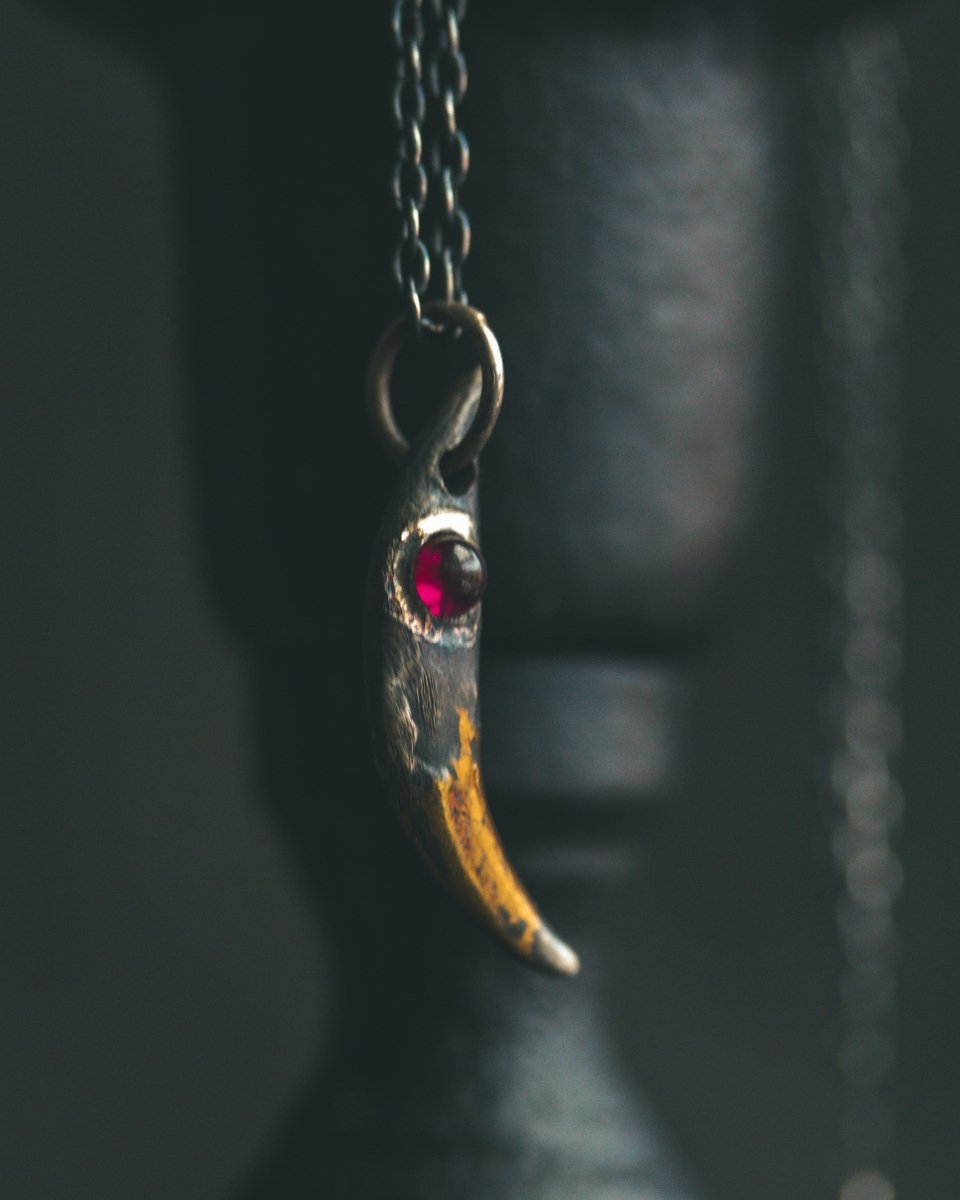 Fox Fang Pendant with Rare Neon Rhodolite Garnet: A Talisman of Passion, Transformation, and Hidden Power - Machinations
