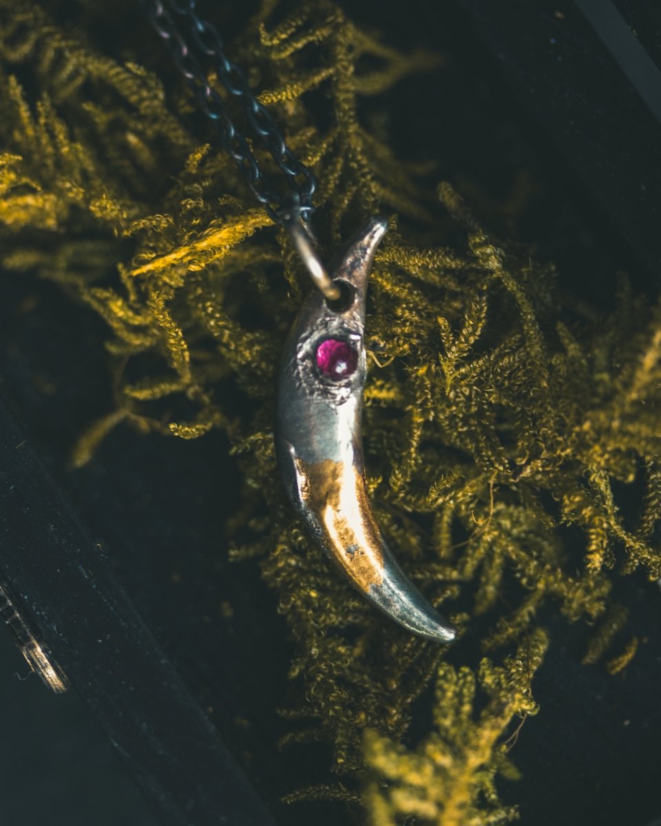 Fox Fang Pendant with Rose - Cut Rhodolite Garnet Sterling Silver | A Talisman of Instinct, Passion & Mystical Insight - Machinations