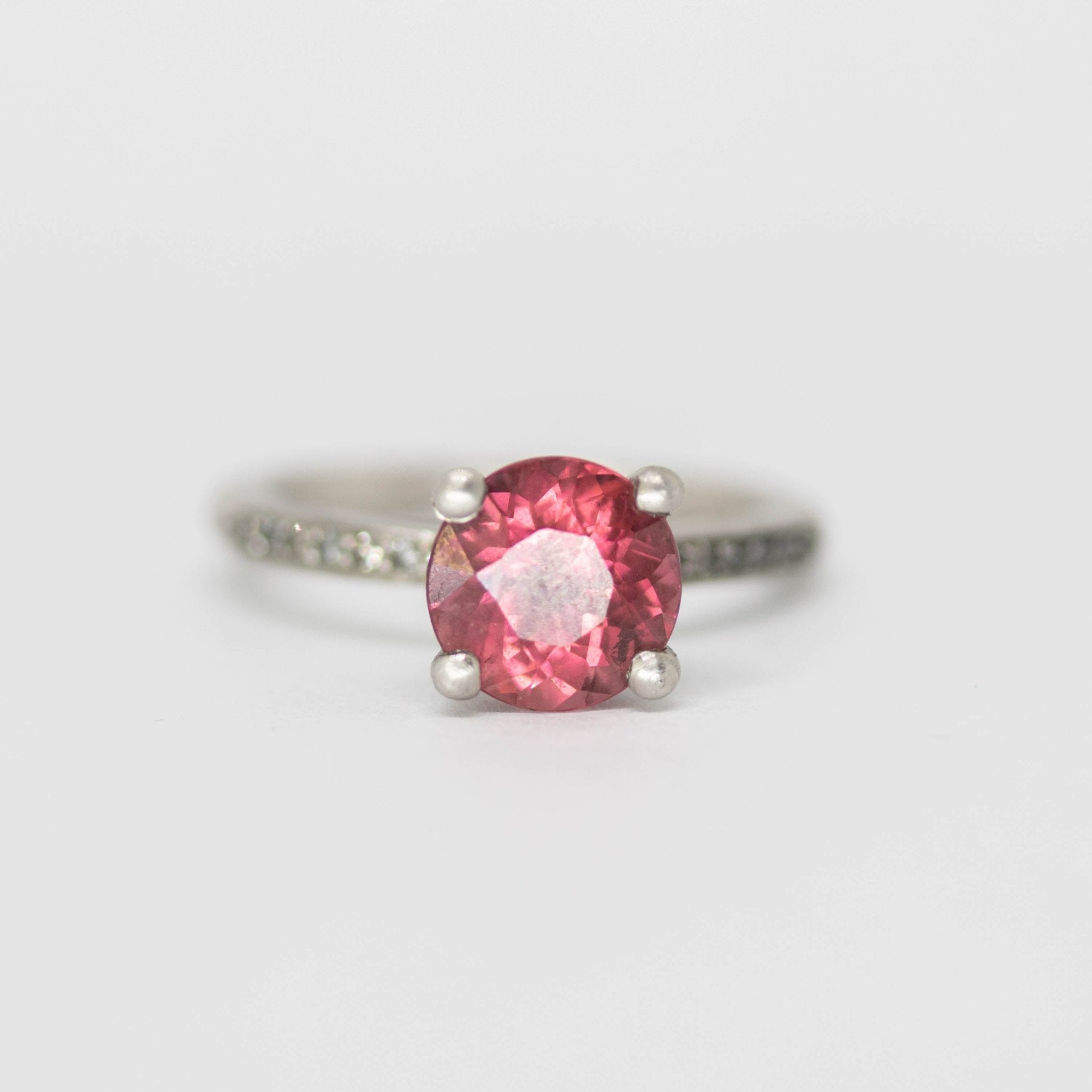 Freya, MALAYA GARNET ENGAGEMENT RING, Empress SETTING, platinum - Machinations