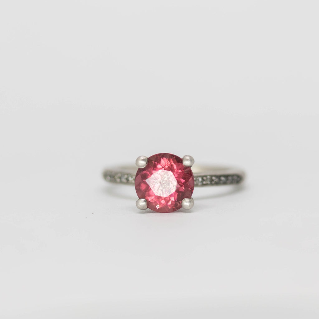 Freya, MALAYA GARNET ENGAGEMENT RING, Empress SETTING, platinum - Machinations