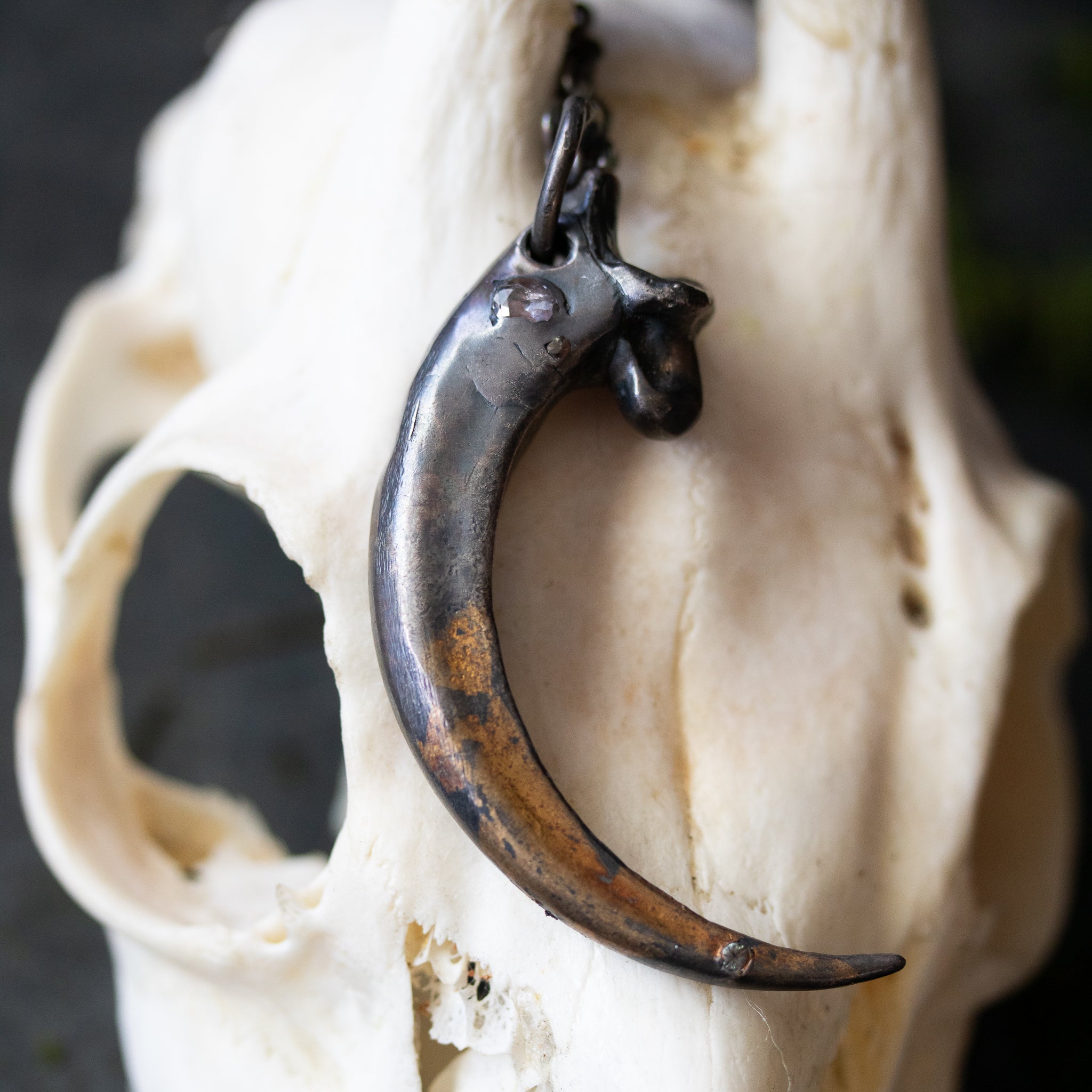 Golden Eagle Talon With Lavender sapphire MOLTEN EDITION - Machinations