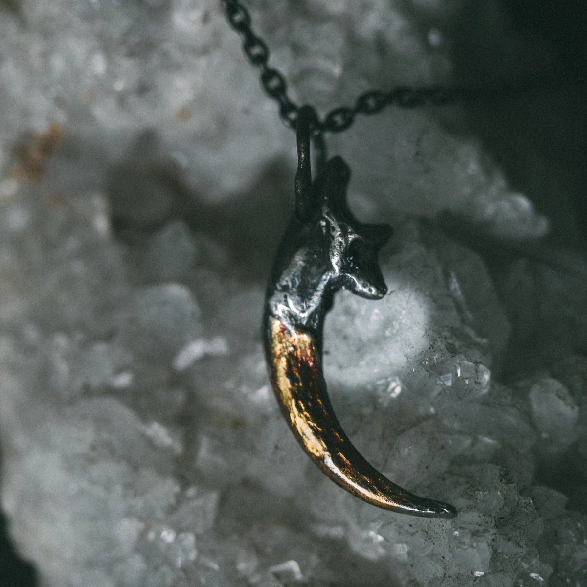 Great Horned Owl Talon Pendant: A Symbol of Wisdom and Power - Machinations
