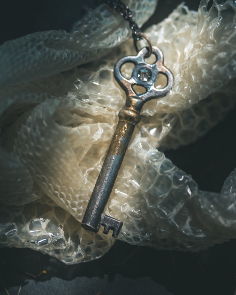 Hekate's Crossroads Key with 4mm Salt & Pepper Diamond – Sterling Silver & 23.5K Gold | Occult Talisman Pendant - Machinations