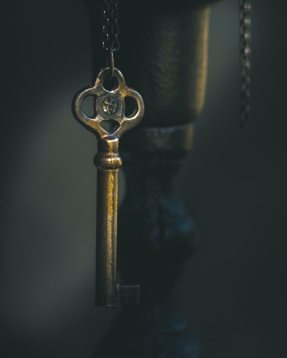 Hekate's Crossroads Key with 4mm Salt & Pepper Diamond – Sterling Silver & 23.5K Gold | Occult Talisman Pendant - Machinations