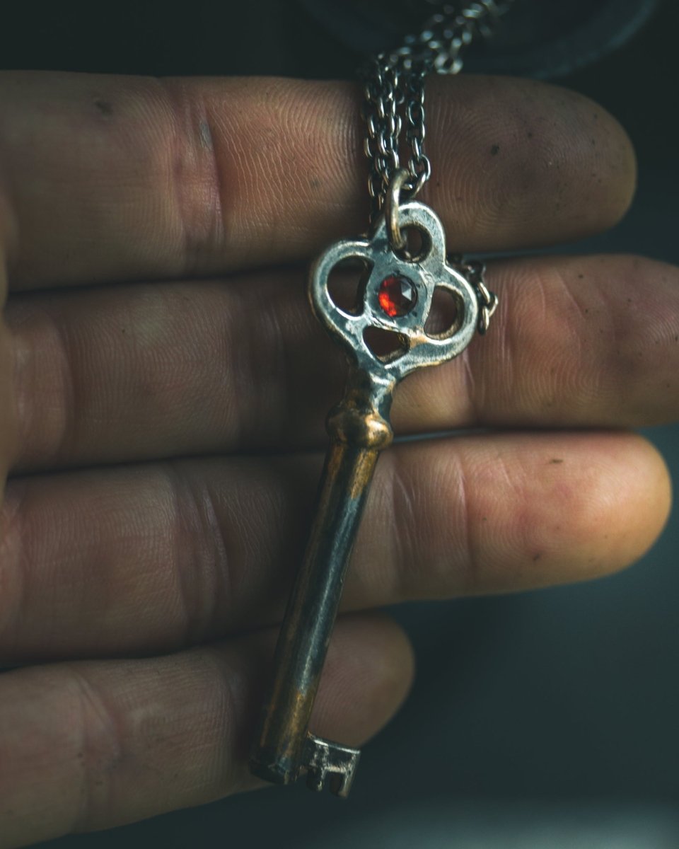 Hekate’s Crossroads Key with Almandine Garnet: A Symbol of Transformation, Passion, and the Power of Choice - Machinations