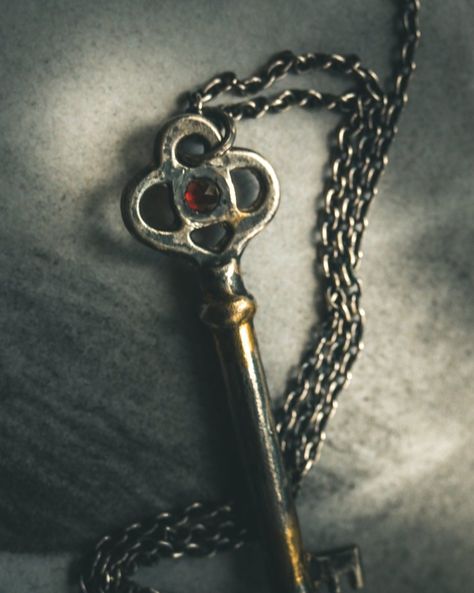 Hekate’s Crossroads Key with Almandine Garnet: A Symbol of Transformation, Passion, and the Power of Choice - Machinations