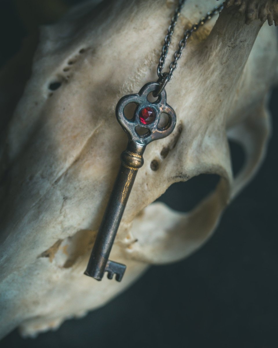 Hekate’s Crossroads Key with Almandine Garnet: A Symbol of Transformation, Passion, and the Power of Choice - Machinations