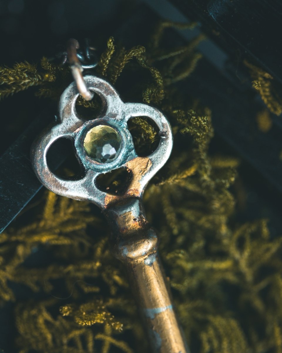 Hekate’s Crossroads Key with Peridot – Ready to Ship Talisman of Guidance, Transformation, and Inner Growth - Machinations