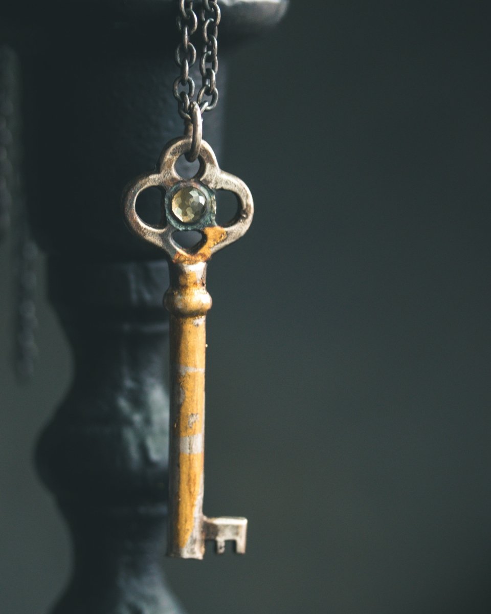 Hekate’s Crossroads Key with Peridot – Ready to Ship Talisman of Guidance, Transformation, and Inner Growth - Machinations