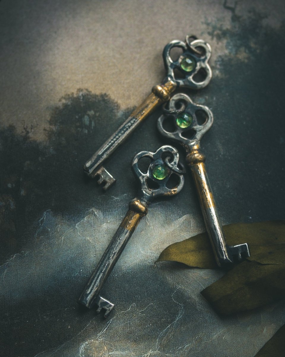 Hekate's Crossroads Key with Tsavorite Garnet – A One of a Kind Talisman of Rare Power, Transformation, and the Liminal Threshold - Machinations