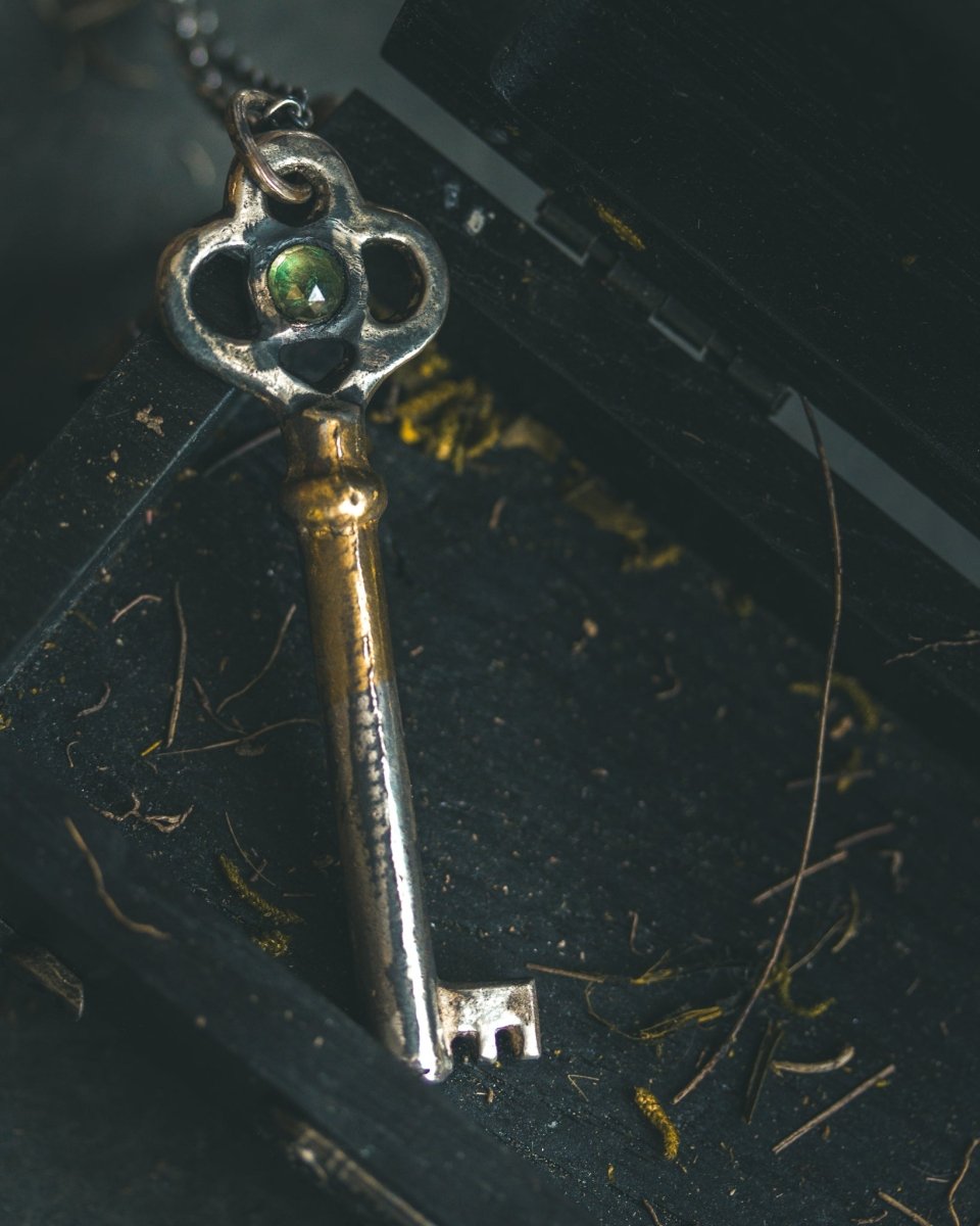 Hekate's Crossroads Key with Tsavorite Garnet – A One of a Kind Talisman of Rare Power, Transformation, and the Liminal Threshold - Machinations