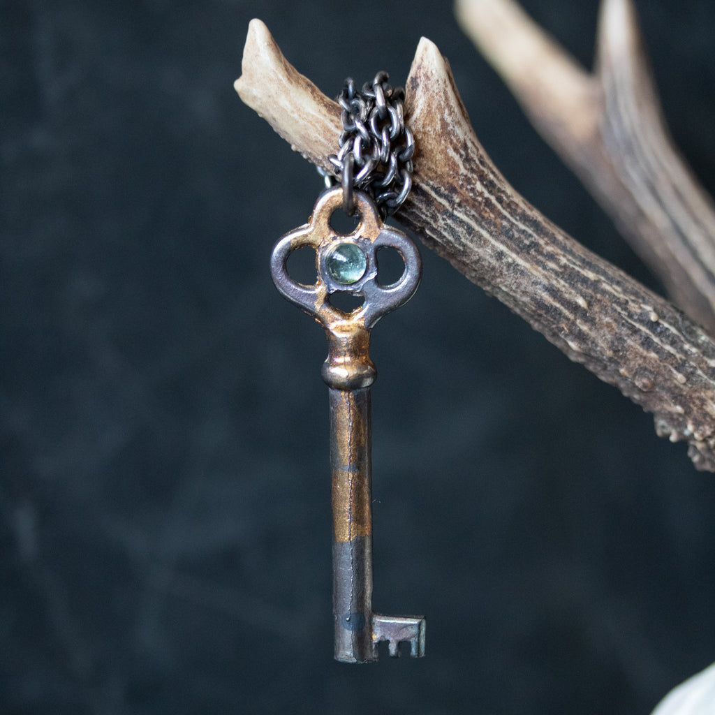 Hekate's key light blue tourmaline - Machinations