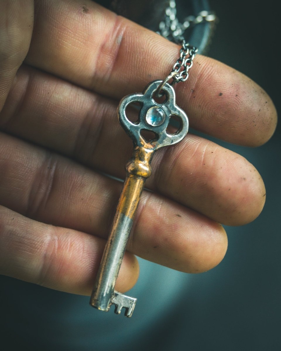 Hekate's Key Pendant with Moonstone&nbsp; - Machinations