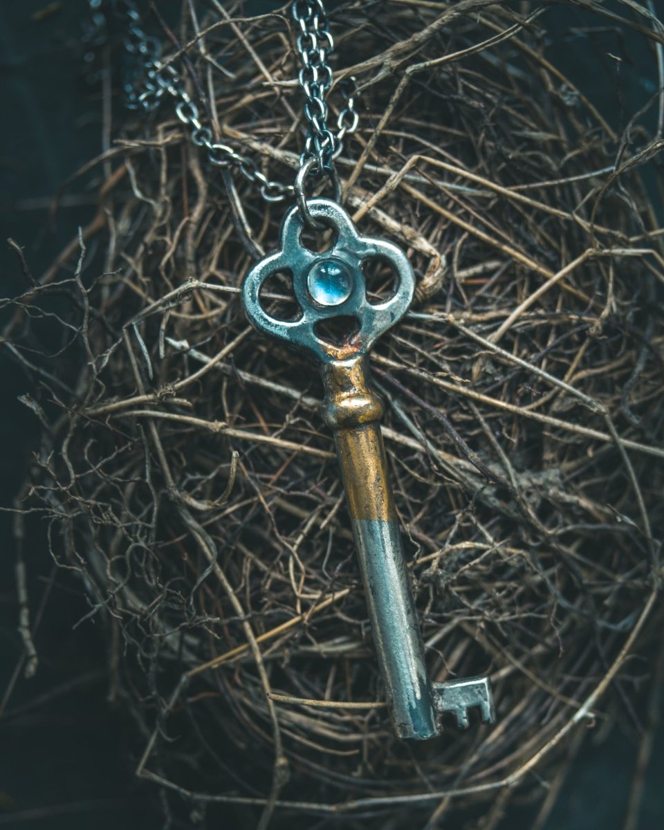 Hekate's Key Pendant with Moonstone&nbsp; - Machinations