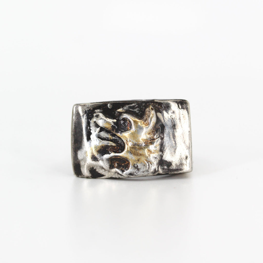 Illuminated Fenrir Wolf Signet Ring - Machinations