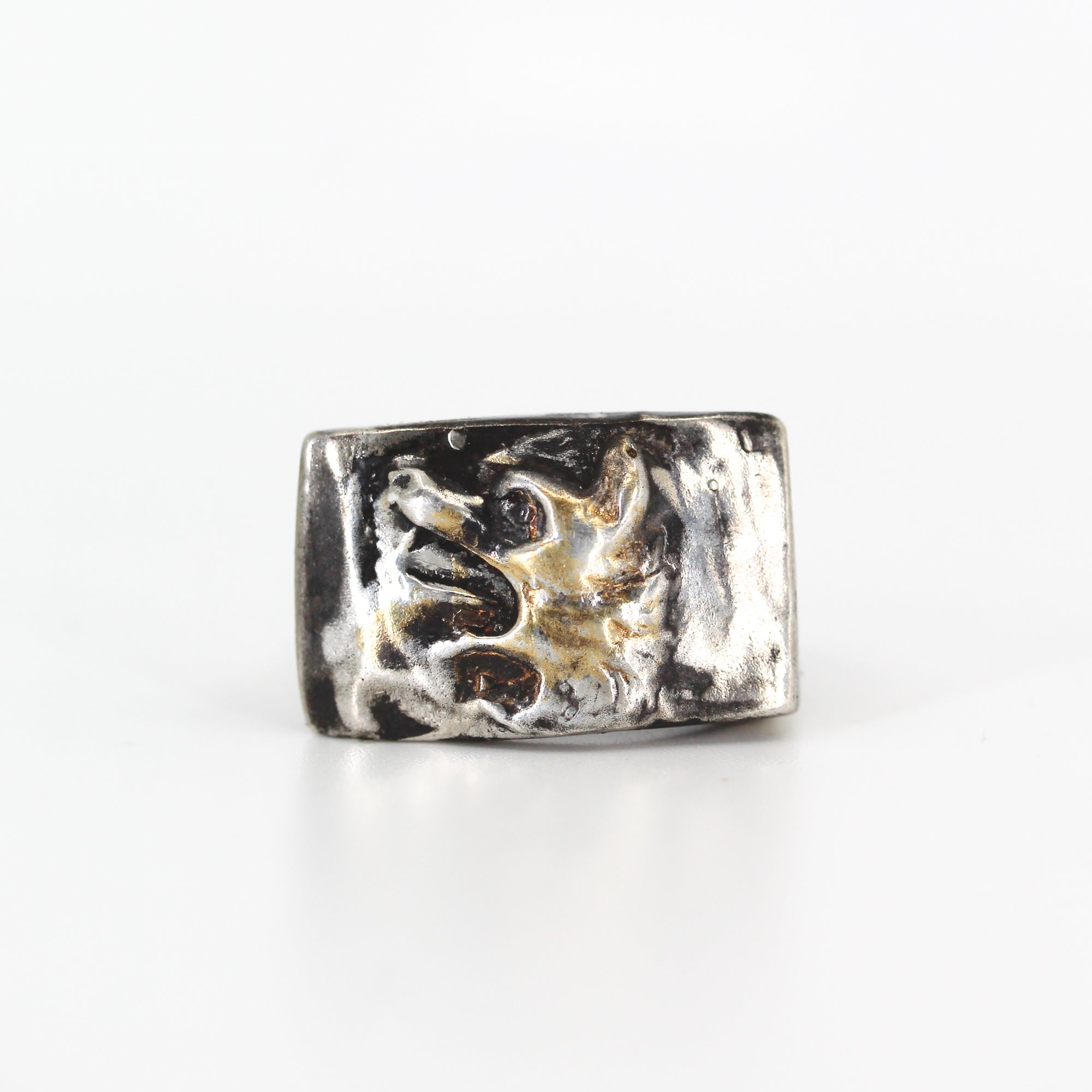 Illuminated Fenrir Wolf Signet Ring - Machinations