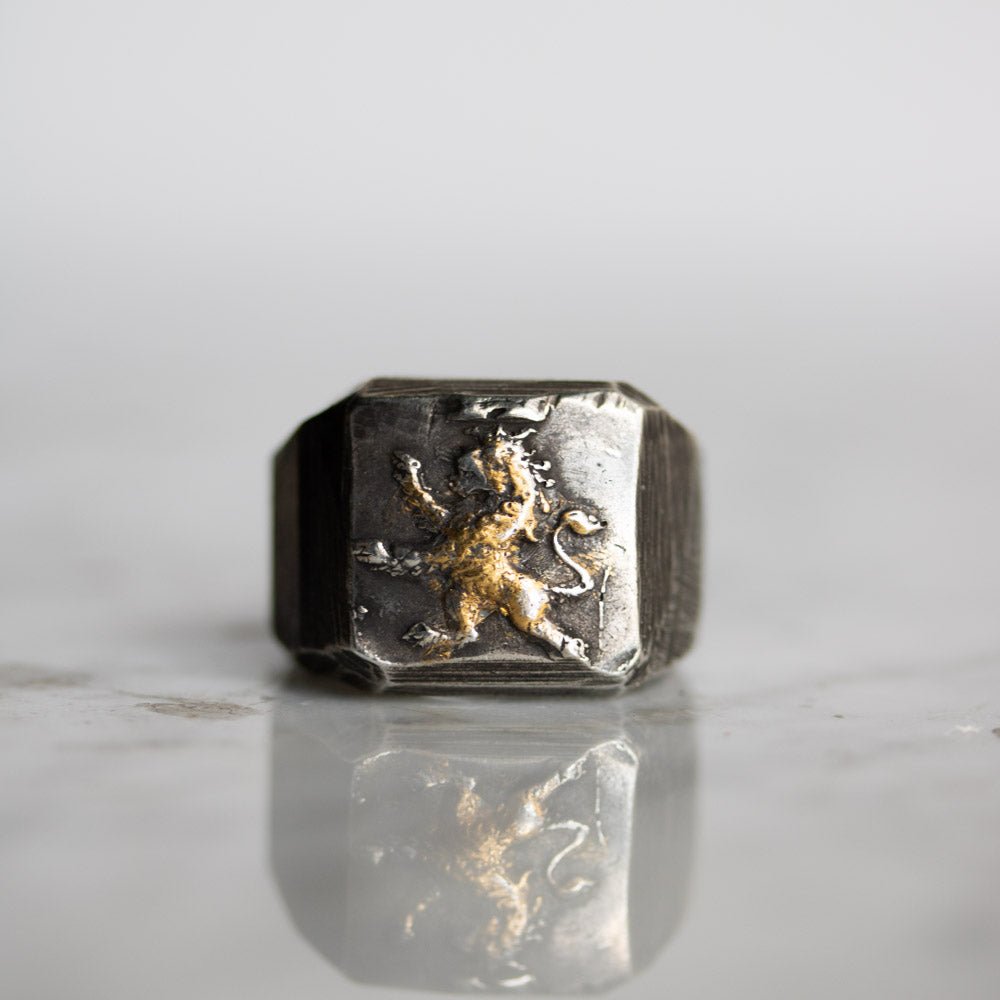Illuminated Lion Signet Ring - Machinations