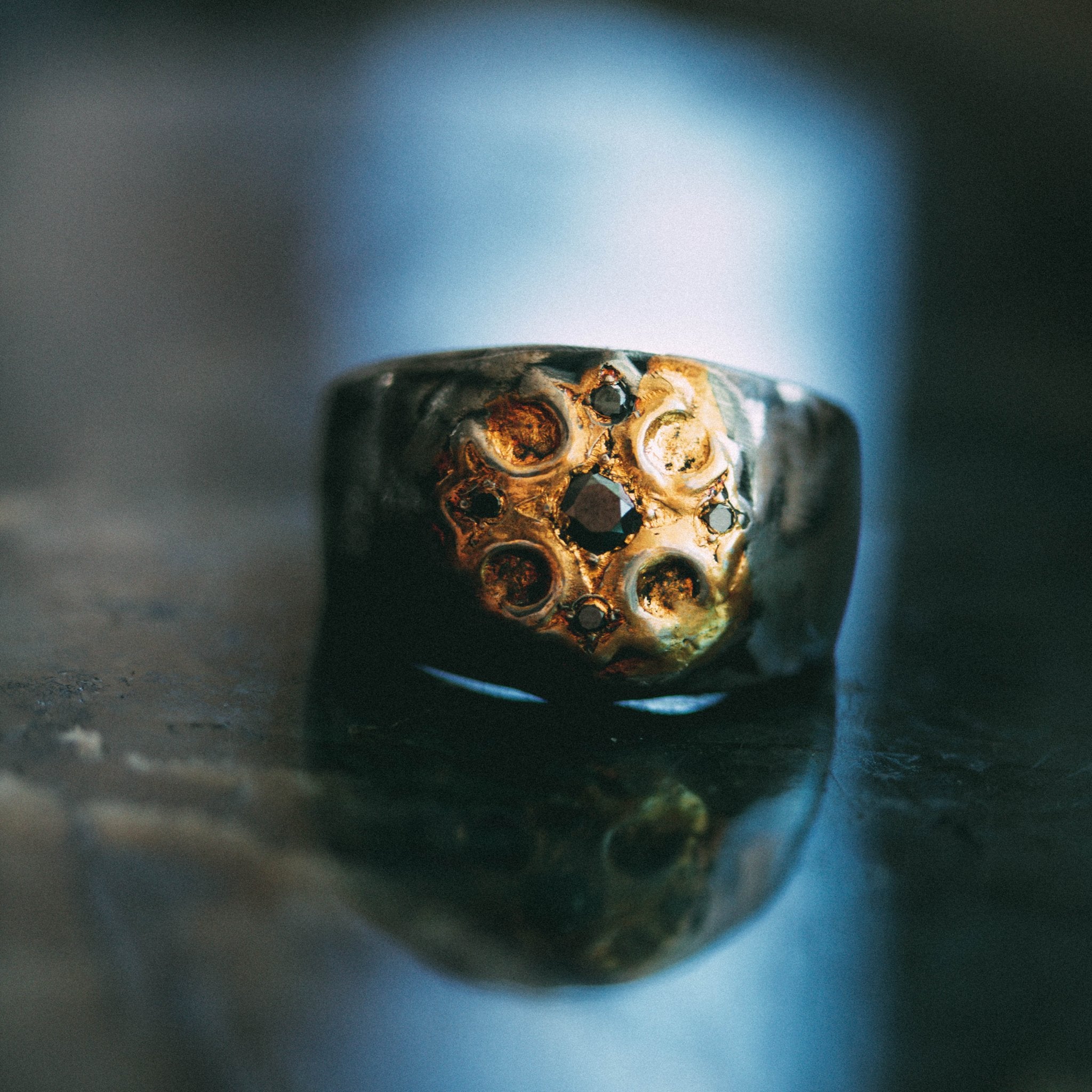 Illuminated True Cross with accent Black Diamond - Machinations