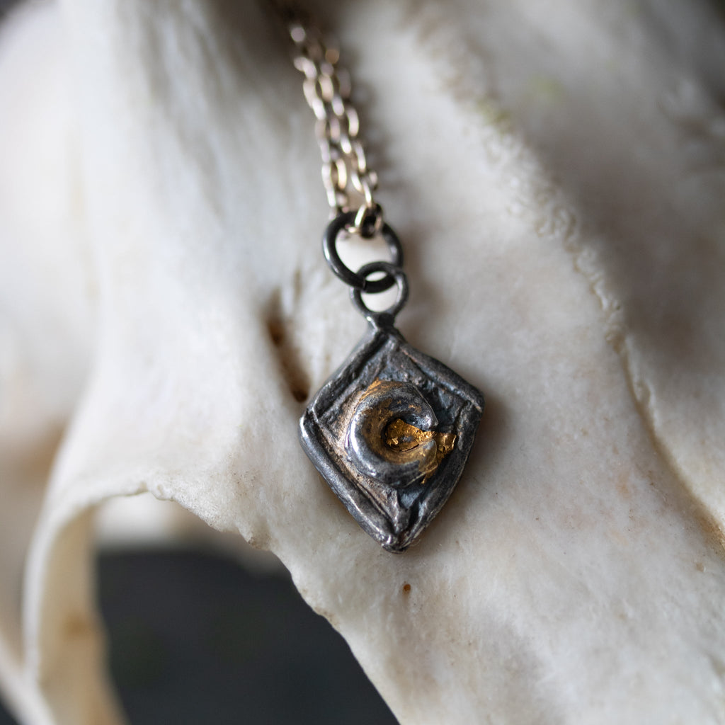 Knight Amulet Moon Shield - Machinations