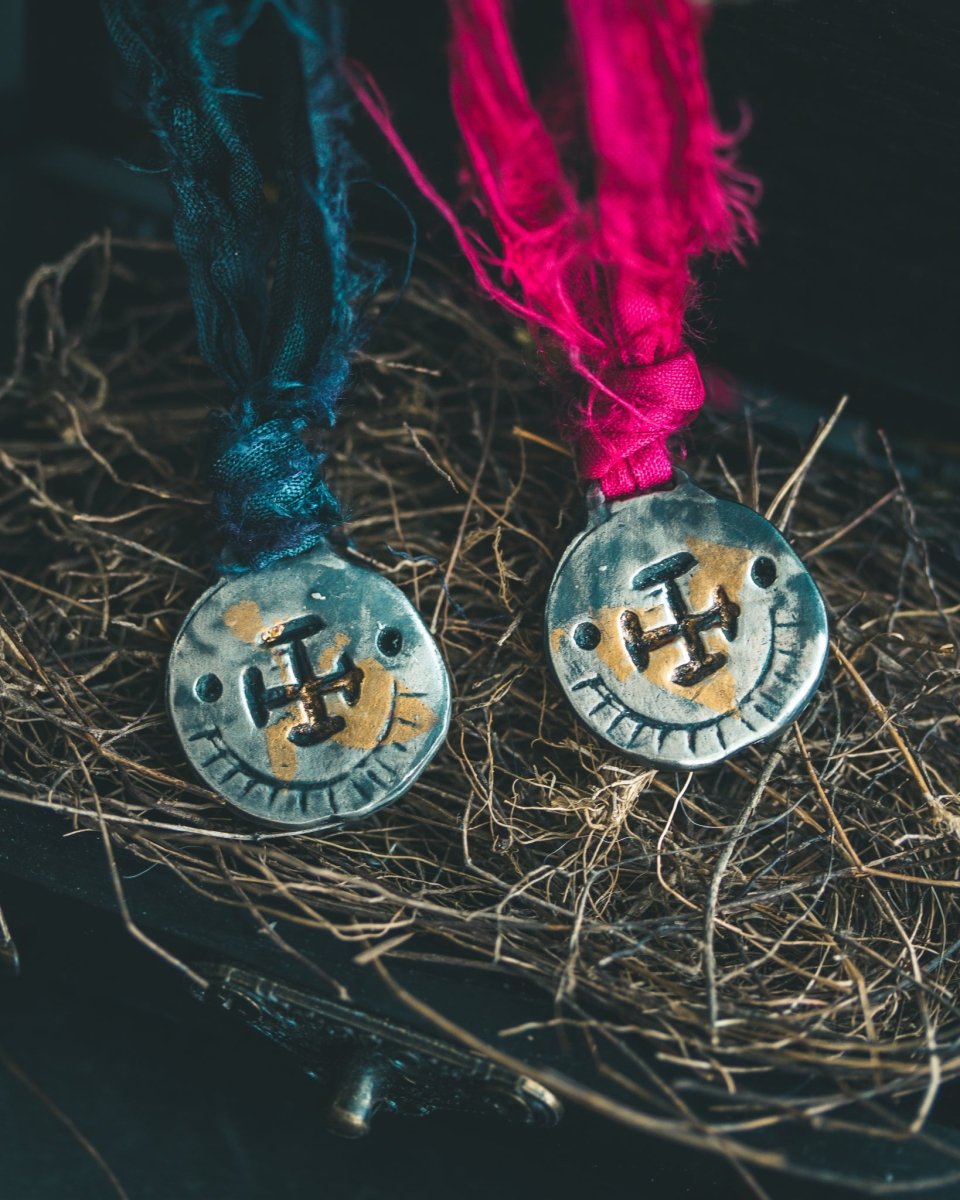 Kolo Pendant — The Wheel Unbroken - Machinations