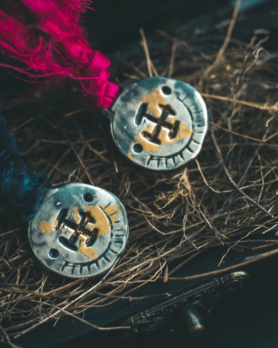 Kolo Pendant — The Wheel Unbroken - Machinations
