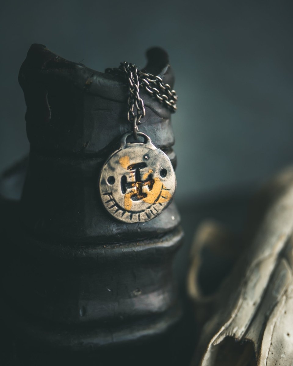 Kolo Pendant — The Wheel Unbroken - Machinations