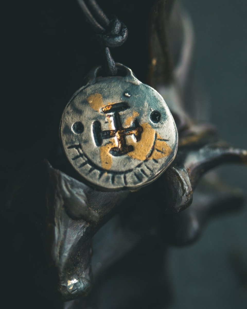 Kolo Pendant — The Wheel Unbroken - Machinations