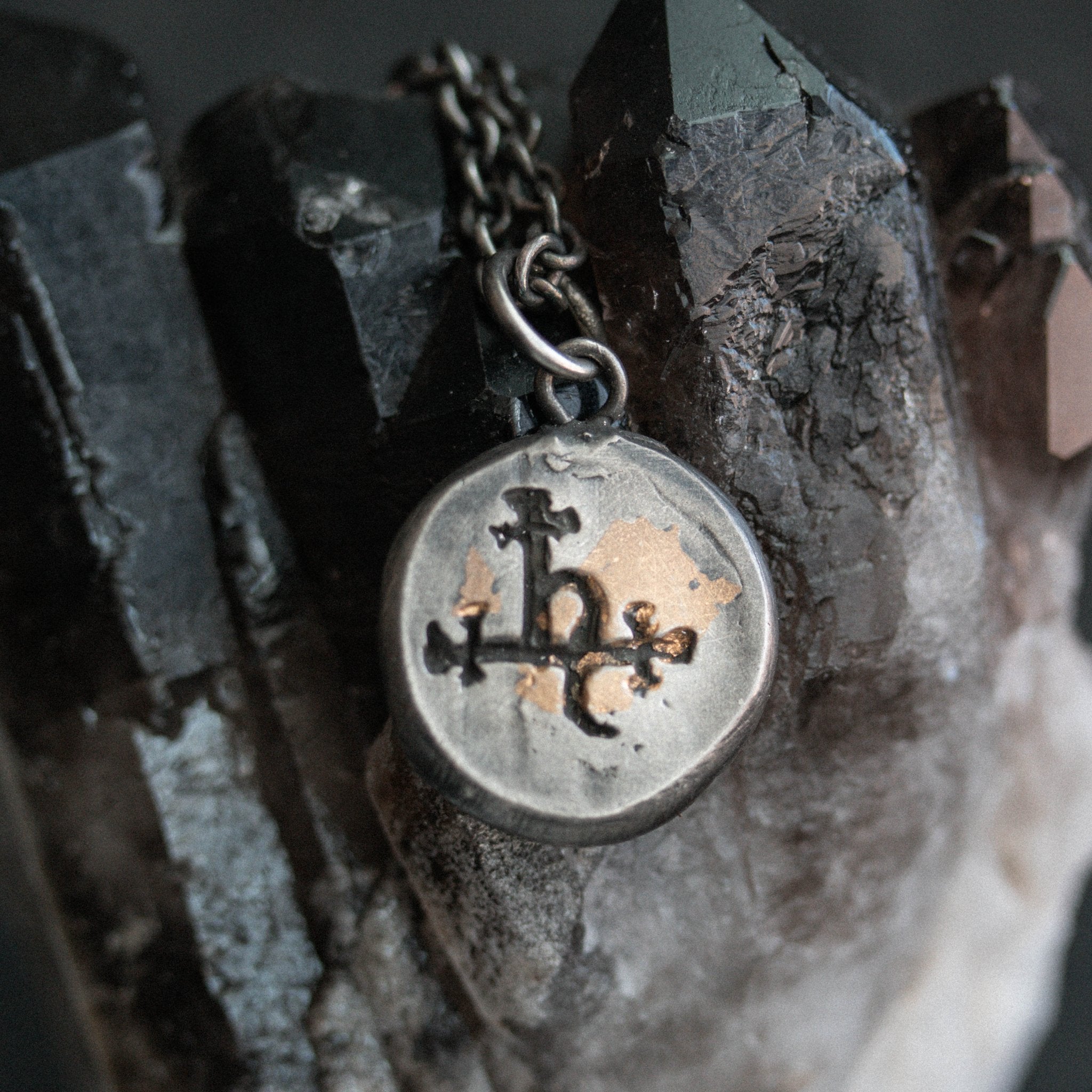 Lilith Charm - Machinations