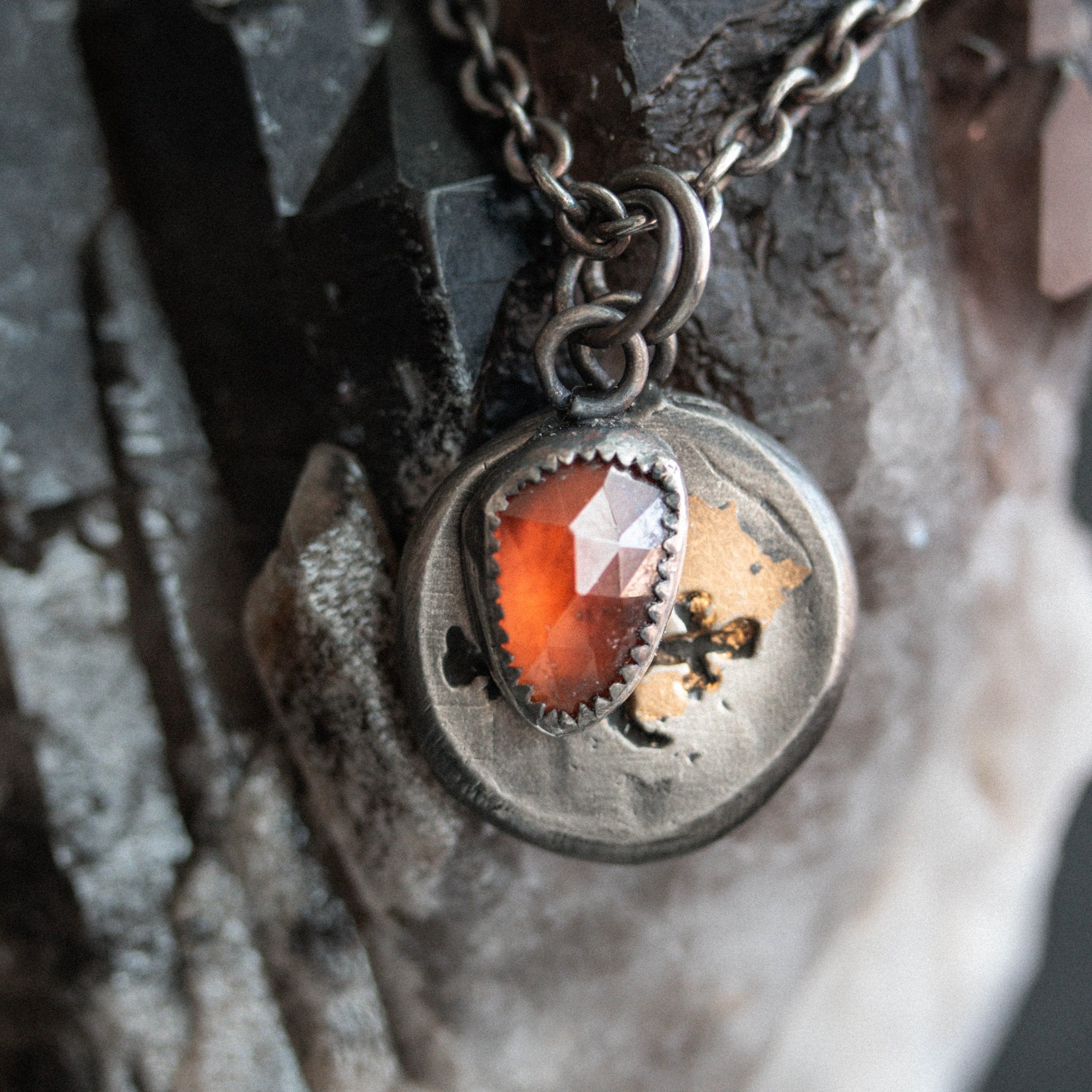 Lilith Charm - Machinations