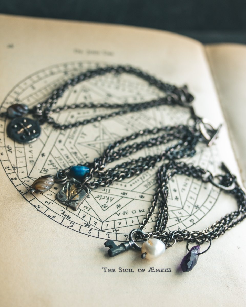 Limited Edition Hand - Forged Charm Bracelet: A Fusion of Elegance and Craftsmanship - Machinations