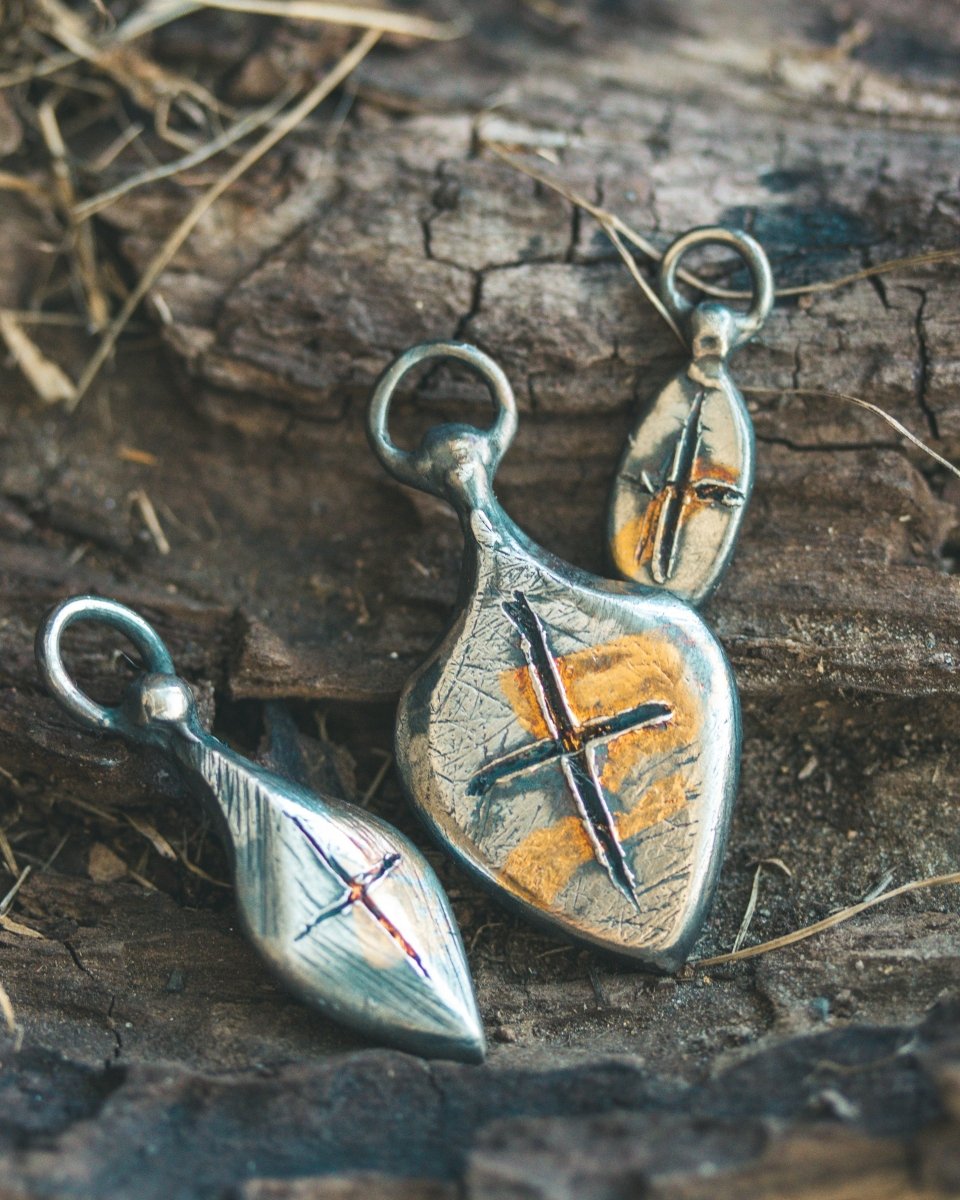 Limited Edition Knight’s Cross Amulet: Handcrafted in Sterling Silver with 23.5K Gold Accents - Machinations
