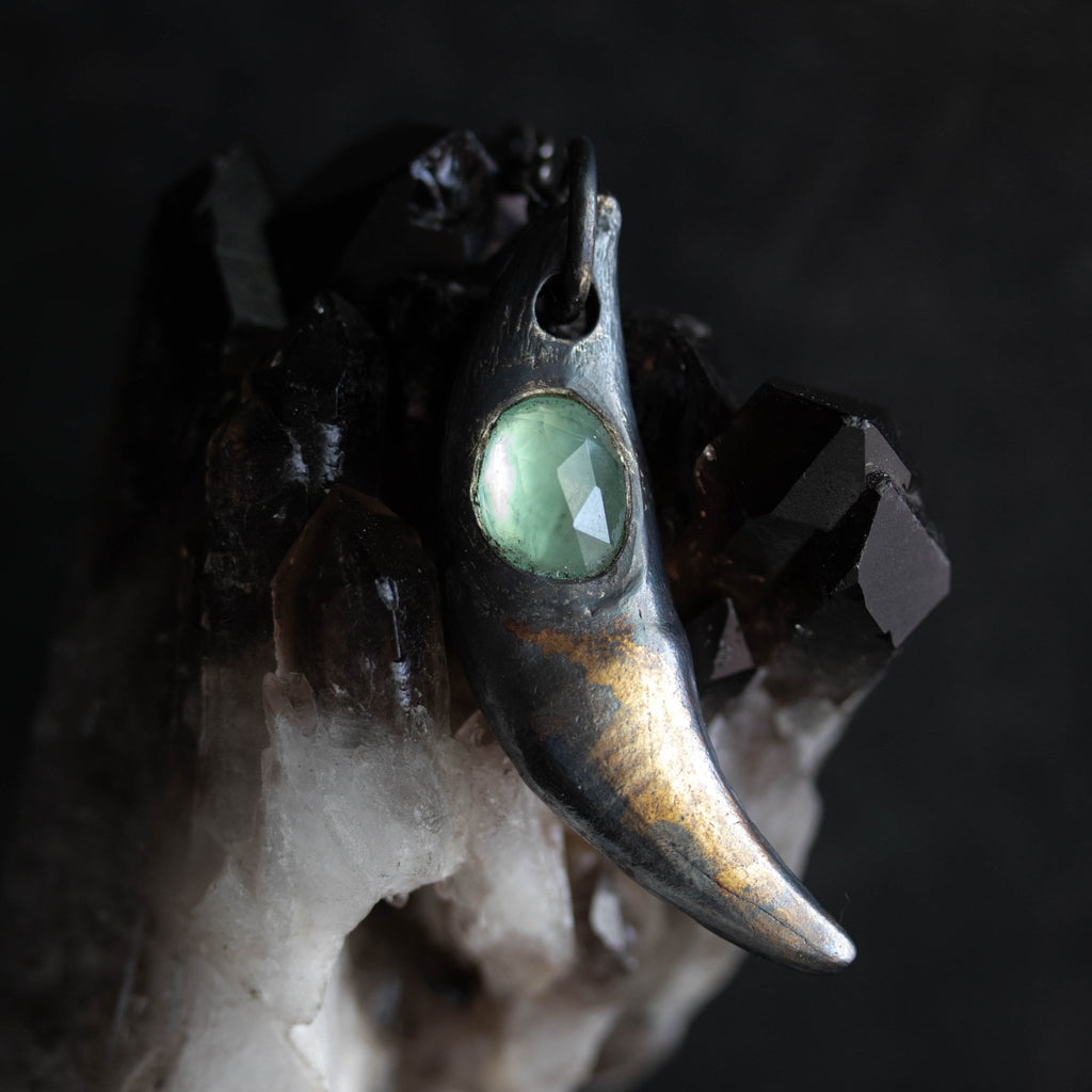 Lupus Spiritus Fang with PRASIOLITE - Machinations