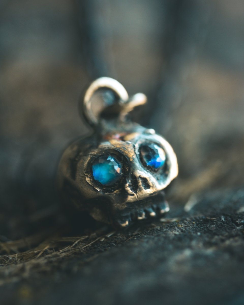 Memento Mori Skull Charm with Rose - Cut Rainbow Moonstone – Sterling Silver & 23.5K Gold | Talisman of Life, Death and Inner Light - Machinations