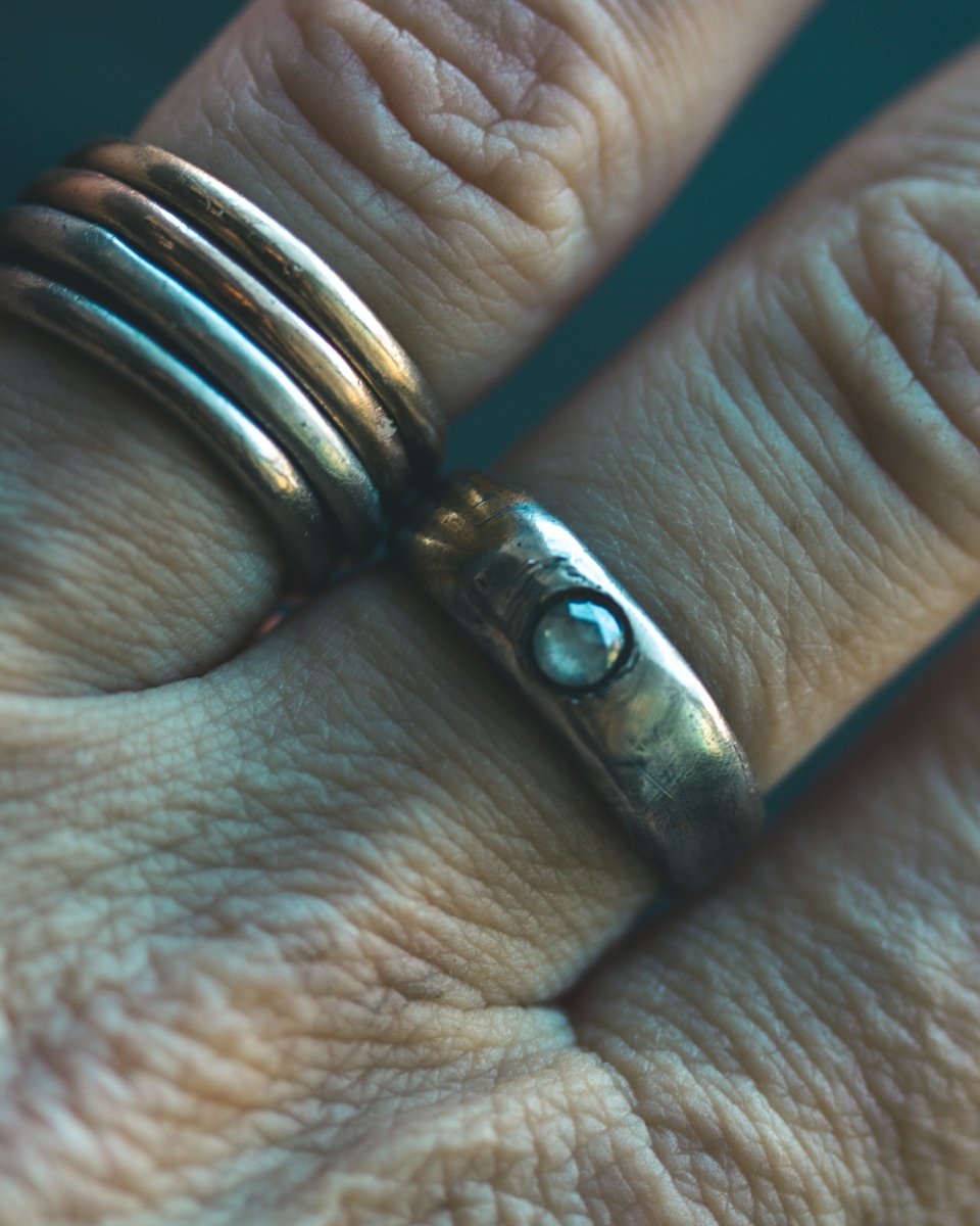 Mixed metals STIRRUP RING diamond limited edition - Machinations