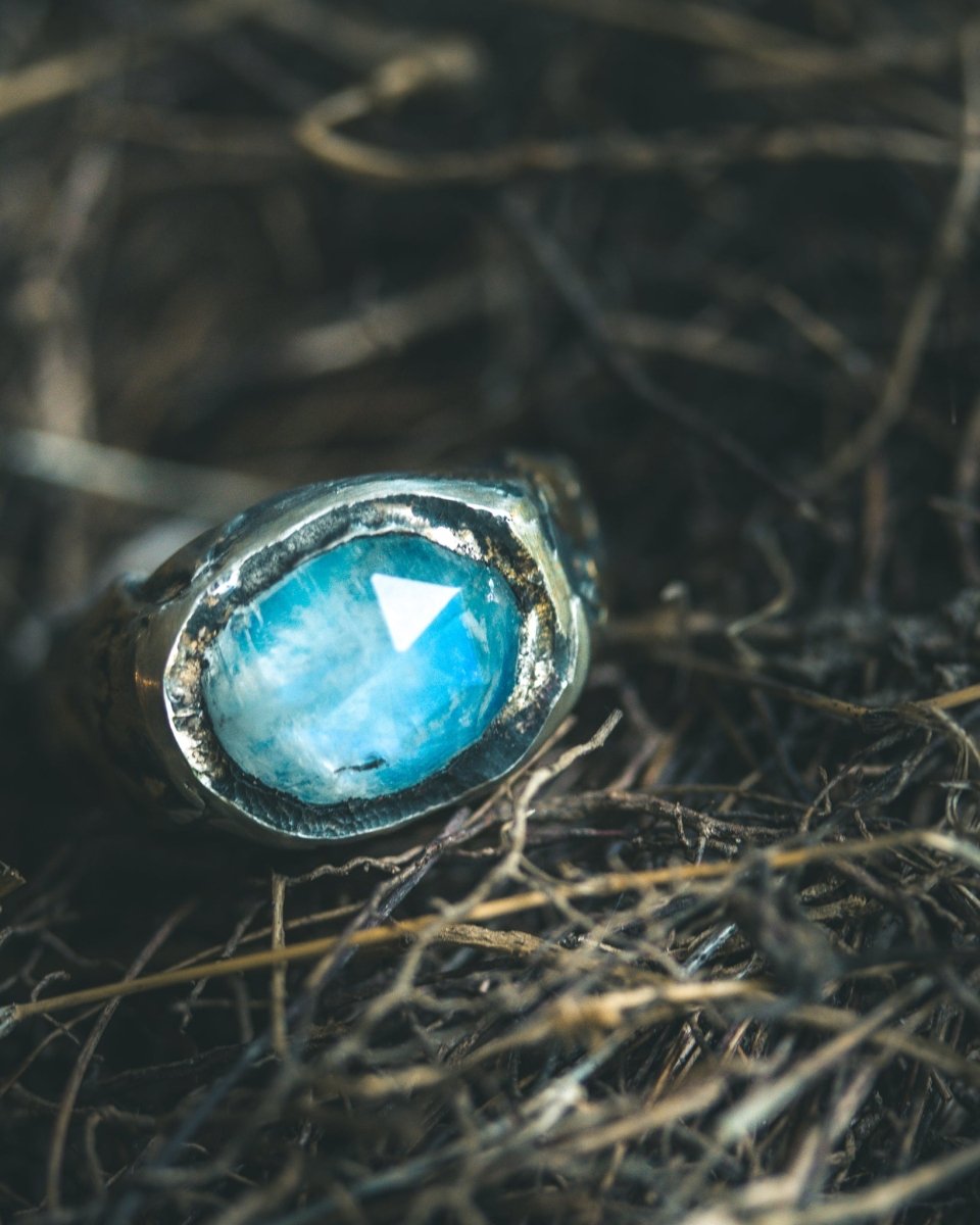Oculus Moonstone Ring: Your Personal Scrying Stone - Machinations