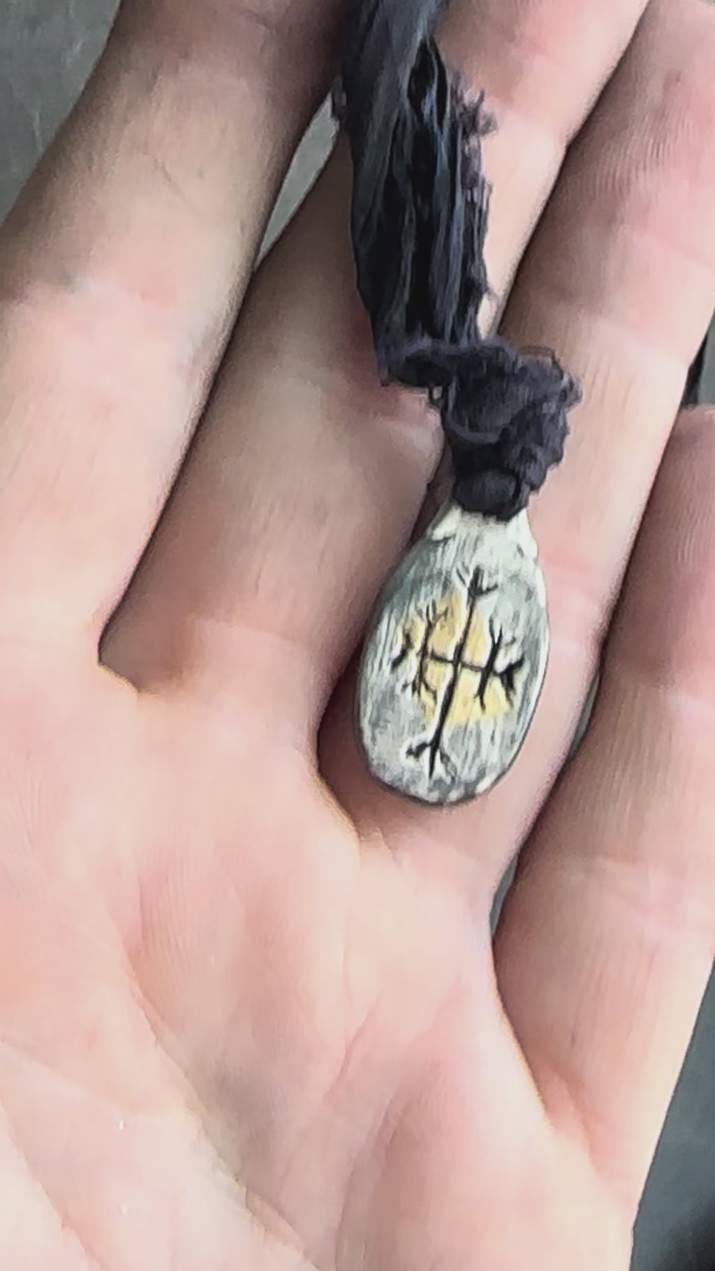 Križ Pendant — Slavic Cross Talisman