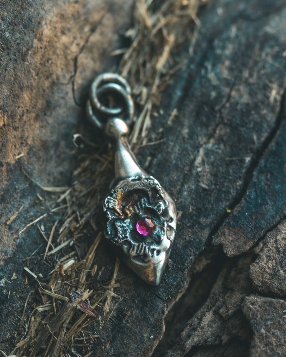 READY TO SHIP – Rose of Death Tarot Amulet with Rhodolite Garnet | Mother's Day Gift of Strength & Transformation - Machinations