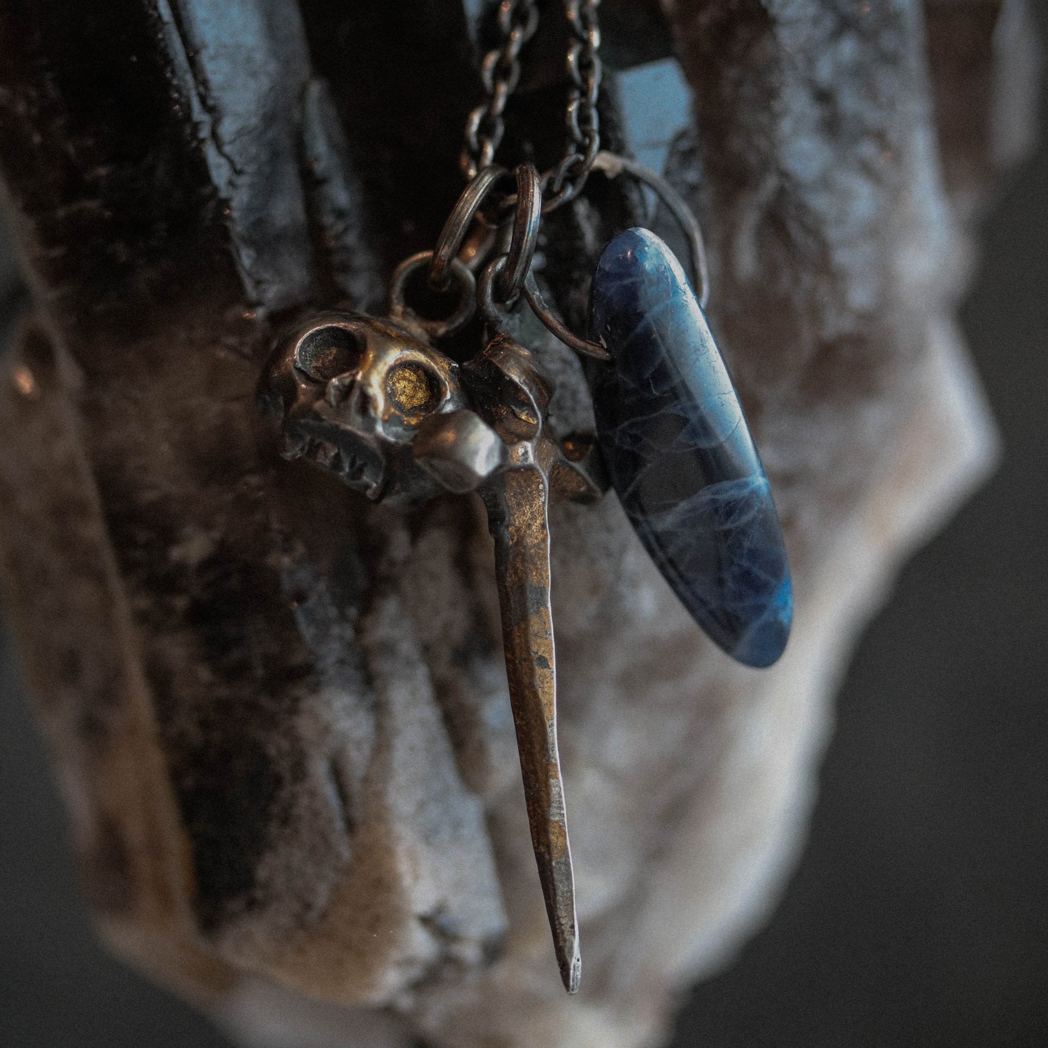 Skull charm - Machinations